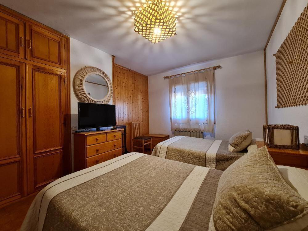 Casa Rural Castellanos Huelamo Bagian luar foto