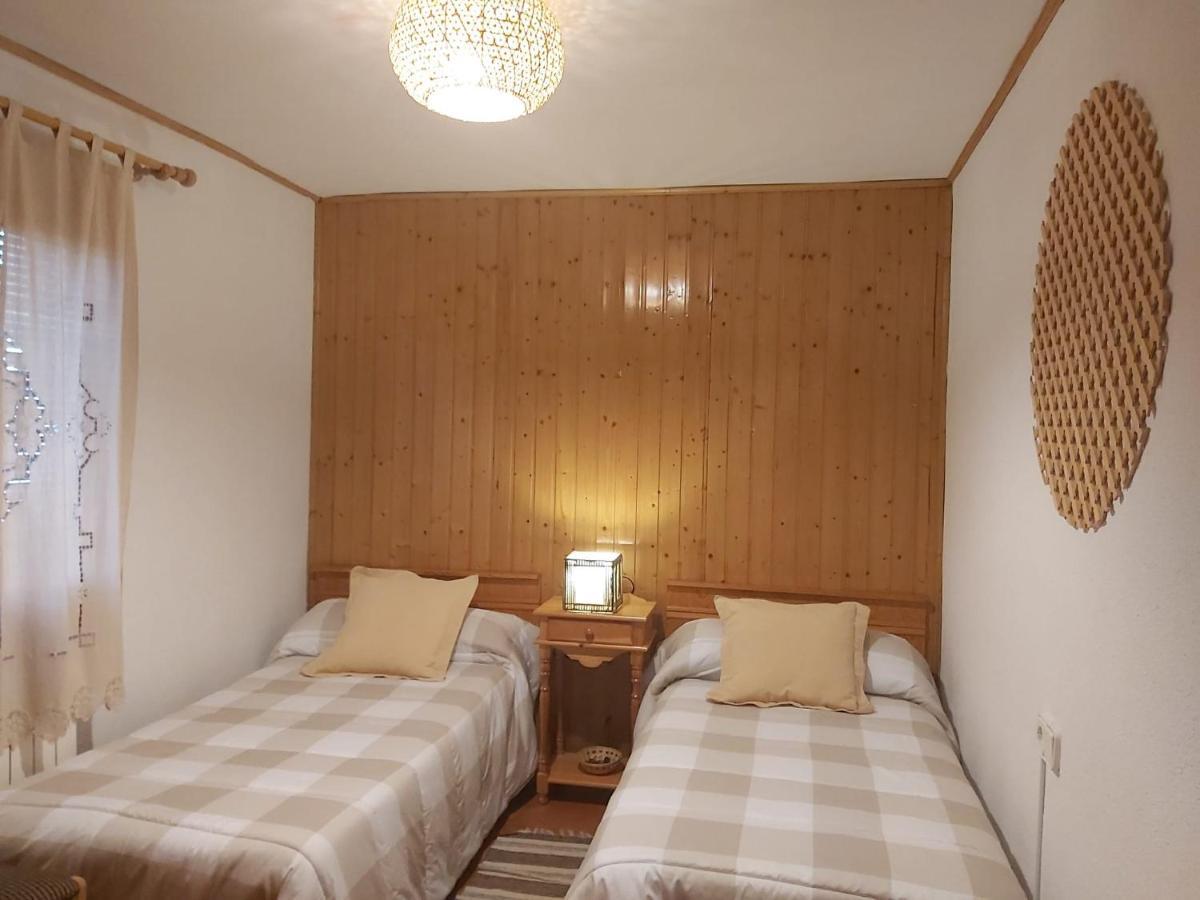Casa Rural Castellanos Huelamo Bagian luar foto